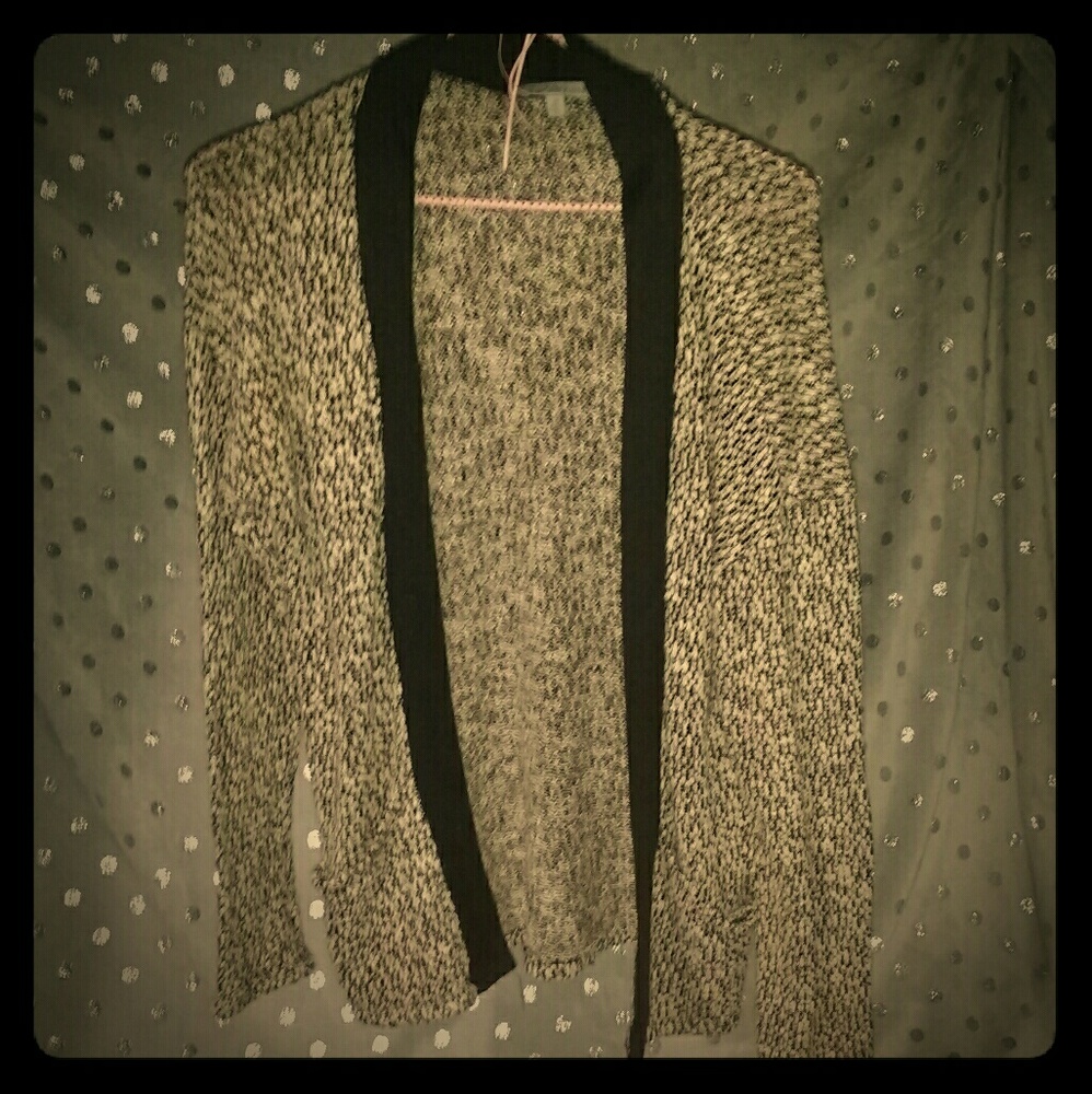 Sweater cardigan